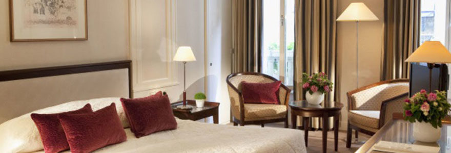 chambre supérieure dans un hôtel 4 étoiles